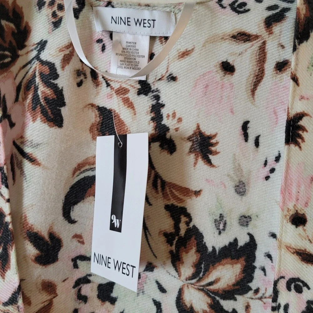 Nine West Rayon shawl Wrap Pink Floral womens OS Boho fringe dressy Casual Scarf